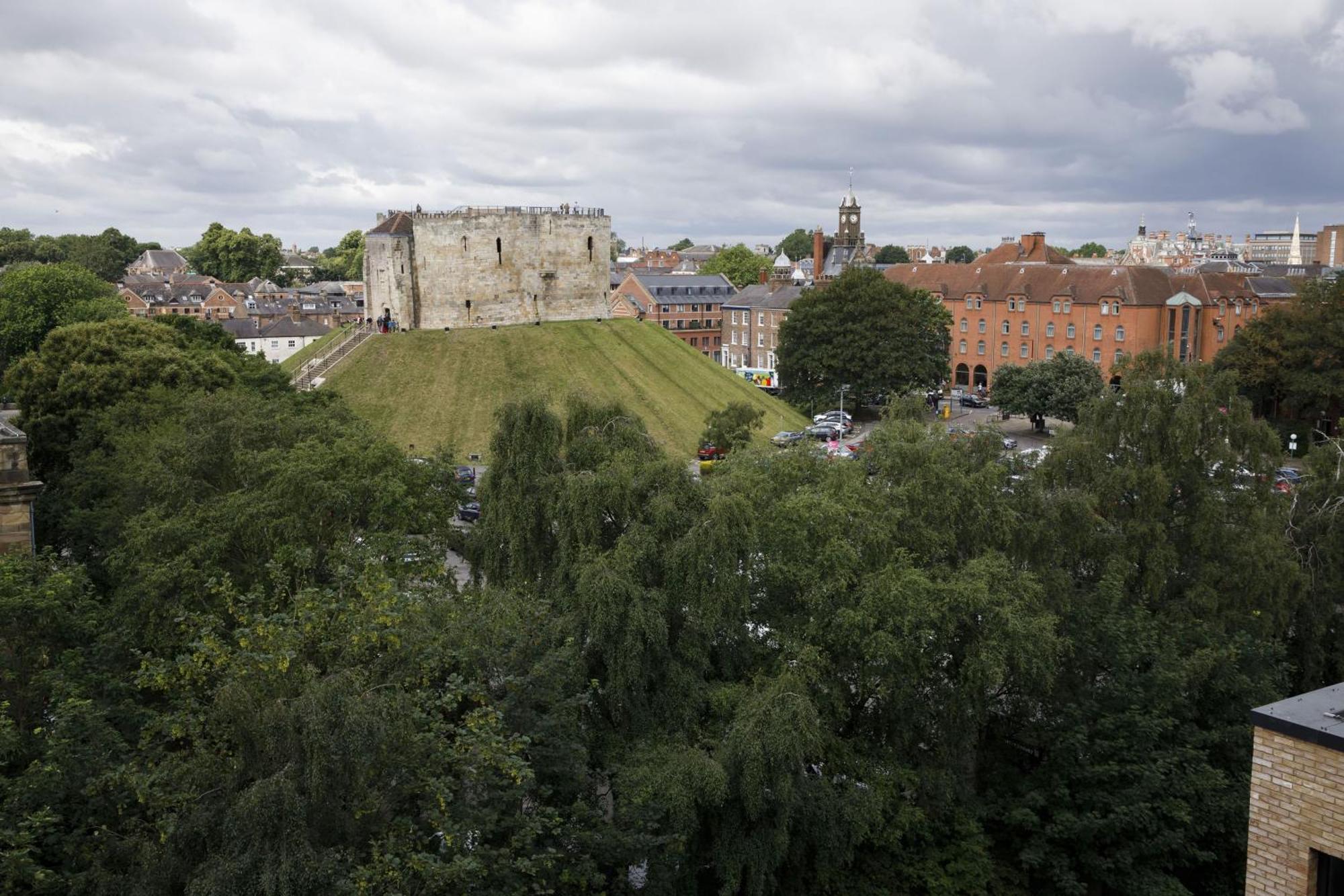 Clifford'S Skyline At Ryedale House Villa York Bagian luar foto